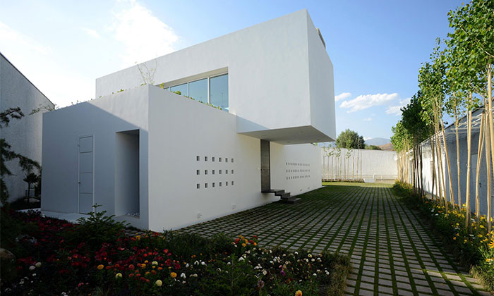 خانه ای به یاد رستم